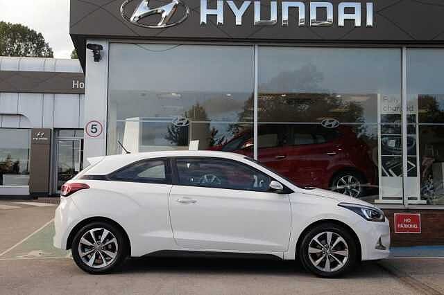 Hyundai i20 1.2 SE (84PS) Coupe