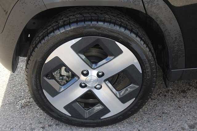 Hyundai INSTER Long Range 49kWh 02 Auto 5dr Black