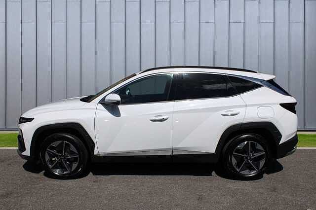 Hyundai TUCSON 1.6 T-GDi 13.8kWh Premium Auto Euro 6 (s/s) 5dr White