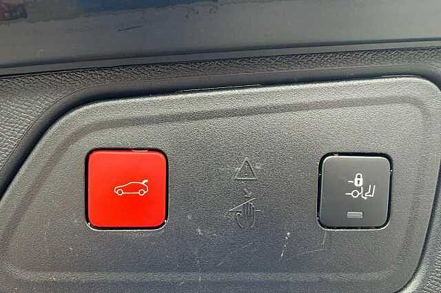 Peugeot 3008 1.6 13.2kWh GT e-EAT 4WD Euro 6 (s/s) 5dr