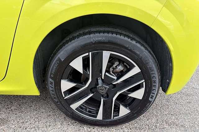 Peugeot 208 1.2 PureTech Allure Euro 6 (s/s) 5dr