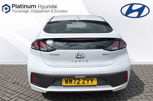 Hyundai IONIQ 1.6 GDi Plug-in Hybrid Premium 5dr DCT