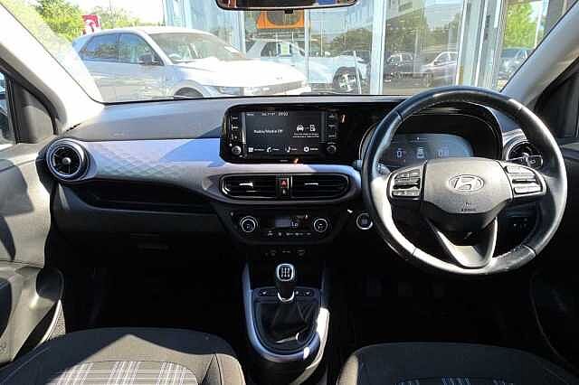 Hyundai i10 1.0 MPi Premium 5dr