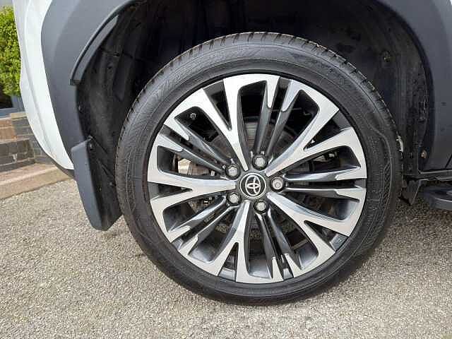 Toyota Yaris Cross 1.5 VVT-h Excel E-CVT AWD Euro 6 (s/s) 5dr