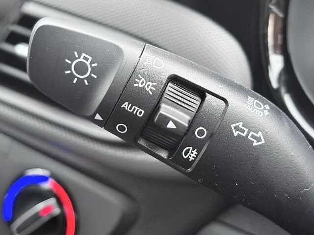 Hyundai I10 1.0 Advance Euro 6 (s/s) 5dr White