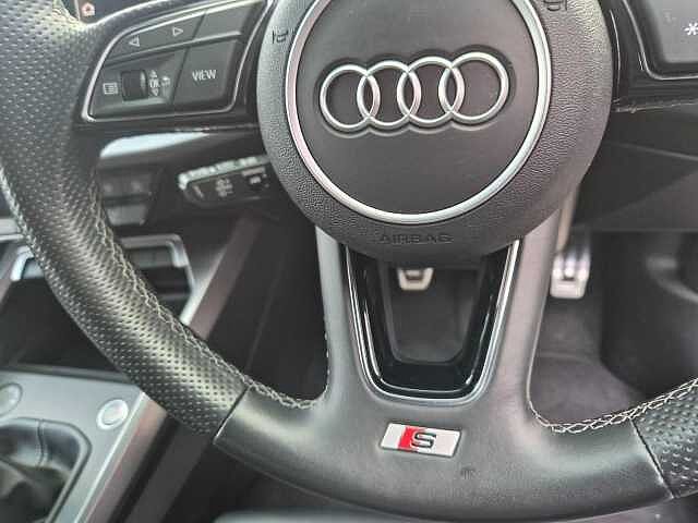 Audi A3 1.0 TFSI 30 S line Sportback Euro 6 (s/s) 5dr