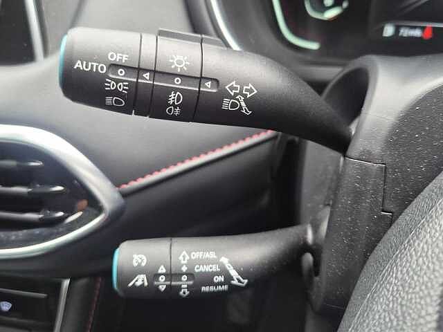 MG MG HS 1.5 T-GDI Exclusive DCT Euro 6 (s/s) 5dr