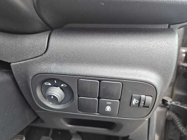 Citroen C3 1.2 PureTech Shine Plus Euro 6 (s/s) 5dr