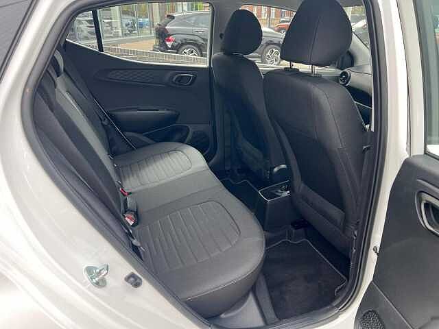 Hyundai i10 1.0 Advance Euro 6 (s/s) 5dr