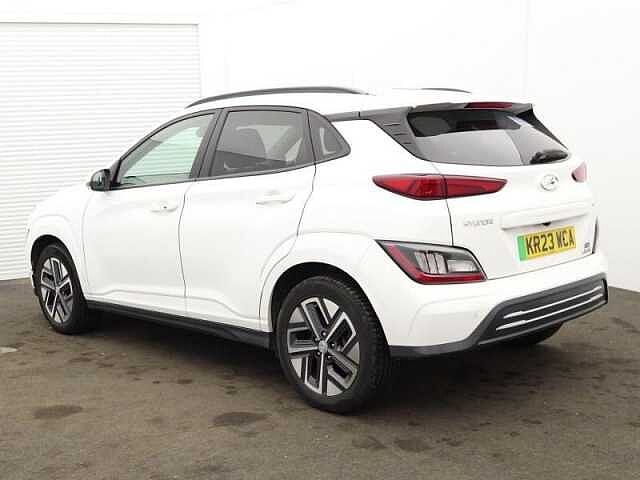 Hyundai KONA 39kWh Premium Auto 5dr (10.5kW Charger) White