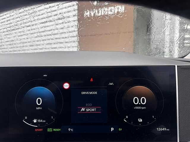Hyundai TUCSON 1.6 T-GDi 13.8kWh Ultimate Auto Euro 6 (s/s) 5dr White