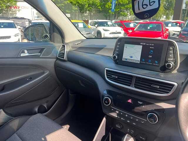 Hyundai TUCSON 1.6 CRDi MHEV SE Nav DCT Euro 6 (s/s) 5dr