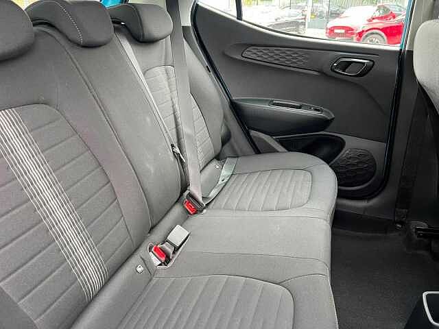 Hyundai i10 1.0 SE Connect Auto Euro 6 (s/s) 5dr