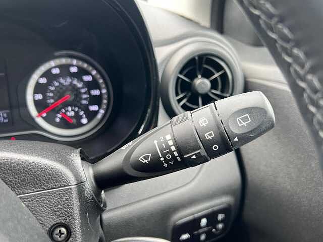 Hyundai i10 1.0 SE Connect Auto Euro 6 (s/s) 5dr