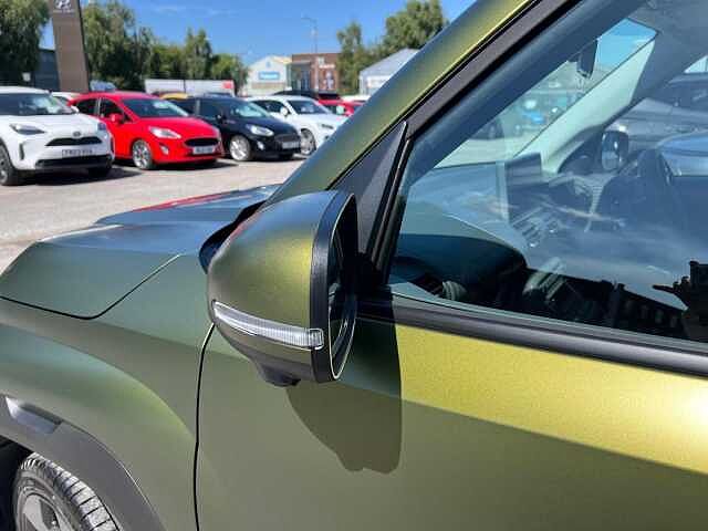 Hyundai INSTER Long Range 49kWh Cross Auto 5dr