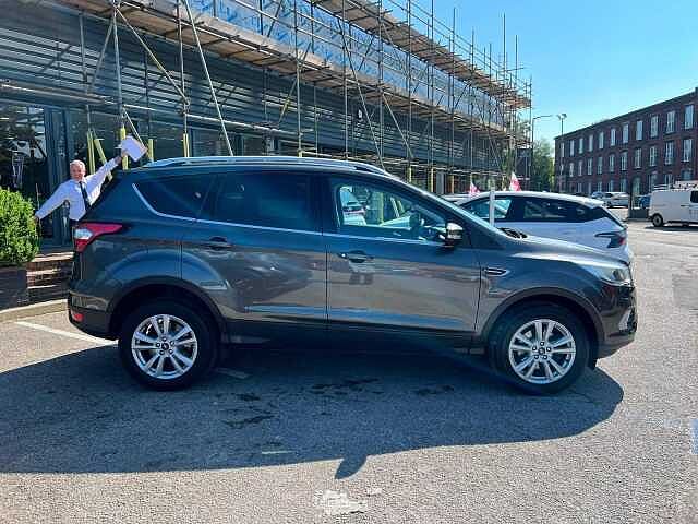 Ford Kuga 1.5 TDCi Zetec Euro 6 (s/s) 5dr