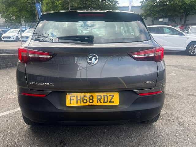 Vauxhall Grandland X 1.2 Turbo SE Auto Euro 6 (s/s) 5dr