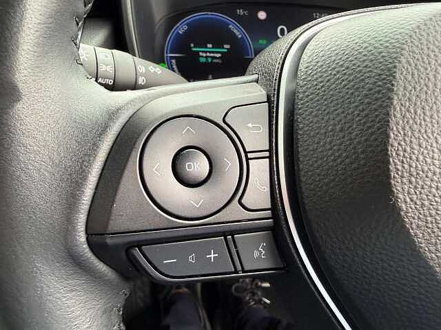 Toyota Corolla 2.0 VVT-h Design Touring Sports CVT Euro 6 (s/s) 5dr