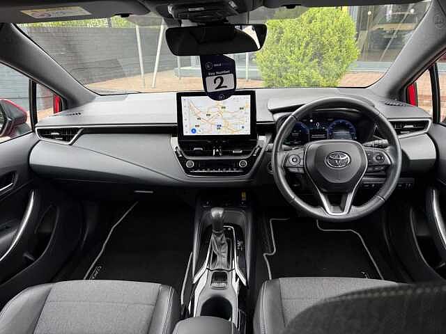 Toyota Corolla 2.0 VVT-h Design Touring Sports CVT Euro 6 (s/s) 5dr