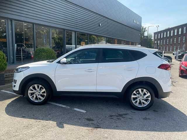 Hyundai TUCSON 1.6 GDi SE Nav Euro 6 (s/s) 5dr Polar White