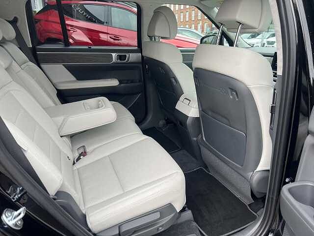 Hyundai SANTA FE 1.6 h T-GDi Premium Auto 4WD Euro 6 (s/s) 5dr (7Seat) Abyss Black