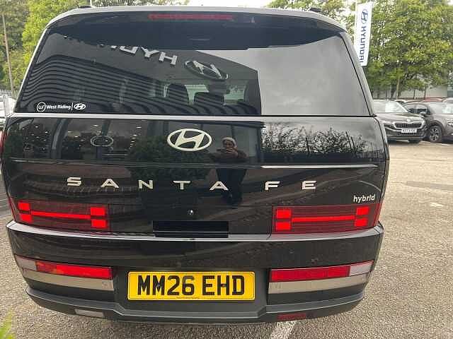 Hyundai SANTA FE 1.6 h T-GDi Premium Auto 4WD Euro 6 (s/s) 5dr (7Seat) Abyss Black