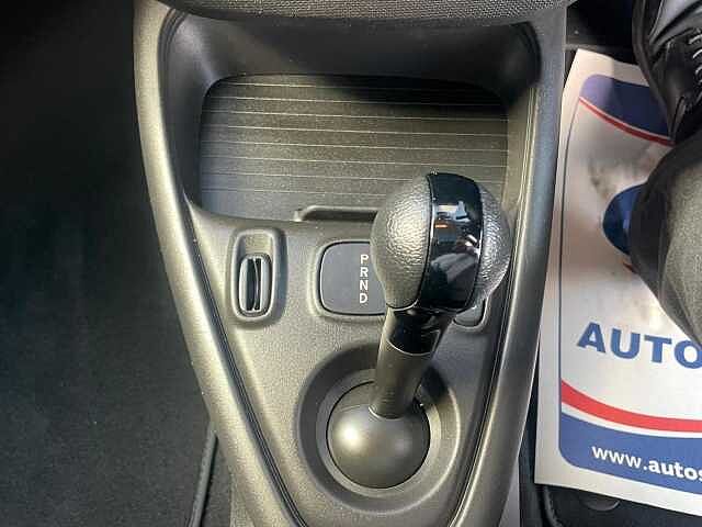 Smart fortwo 17.6kWh Premium Auto 2dr (22kW Charger)