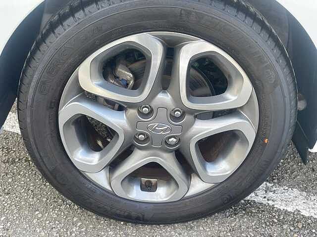 Hyundai i20 1.2 Play Euro 6 (s/s) 5dr