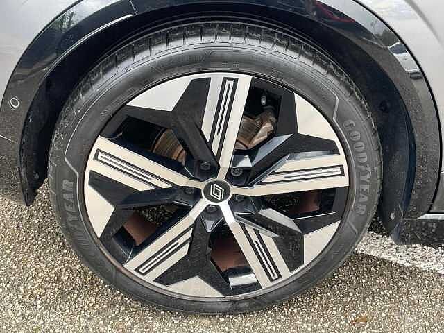 Renault Megane E-Tech 60kWh iconic Auto 5dr (optimum charge)