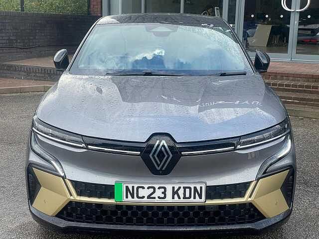 Renault Megane E-Tech 60kWh iconic Auto 5dr (optimum charge)