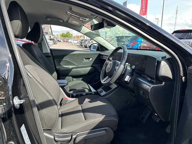 Hyundai KONA 1.6 h-GDi Advance DCT Euro 6 (s/s) 5dr Black
