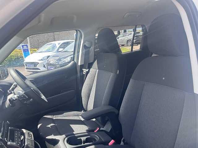 Hyundai INSTER Long Range 49kWh 02 Auto 5dr Beige