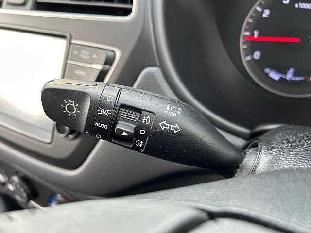 Hyundai I20 1.2 SE Launch Edition Euro 6 (s/s) 5dr Black