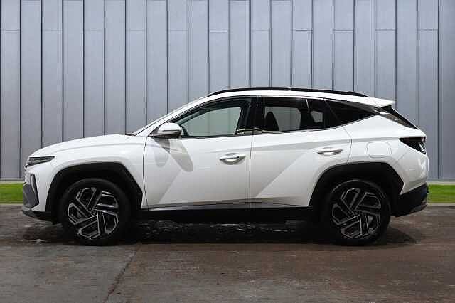 Hyundai TUCSON 1.6 T-GDi 13.8kWh Ultimate Auto Euro 6 (s/s) 5dr White