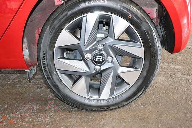 Hyundai I10 1.0 Advance Auto Euro 6 (s/s) 5dr Red