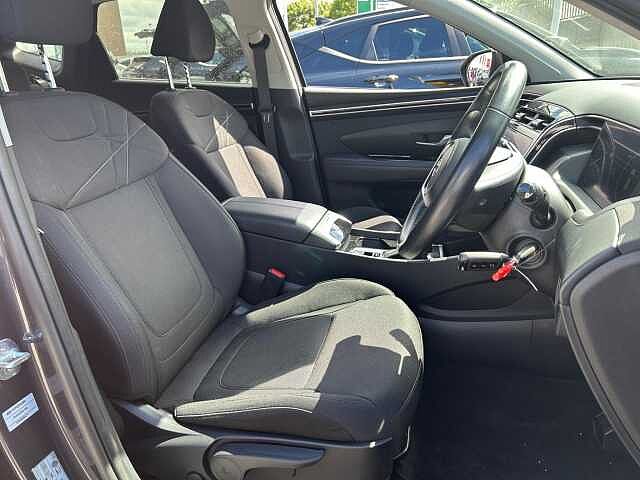 Hyundai TUCSON 1.6 T-GDi MHEV SE Connect DCT Euro 6 (s/s) 5dr
