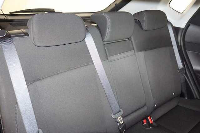 Hyundai KONA 1.6 T-GDi Advance Euro 6 (s/s) 5dr Silver