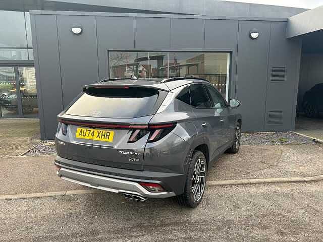 Hyundai TUCSON 1.6T Plug-in Hybrid Ultimate 5dr Auto Ectrnc Gry Prl