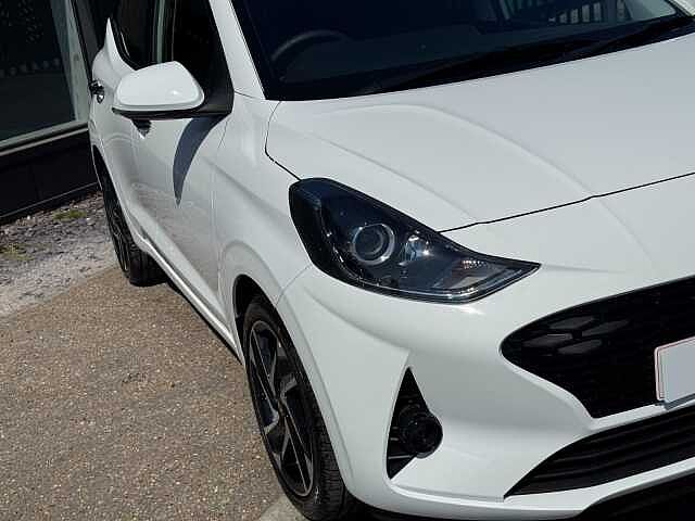 Hyundai i10 1.0 [63] Premium 5dr [Nav]