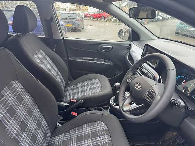 Hyundai i10 1.2 [79] Premium 5dr [Nav]