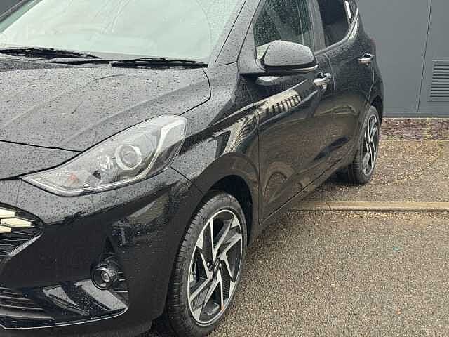 Hyundai i10 1.2 [79] Premium 5dr [Nav]
