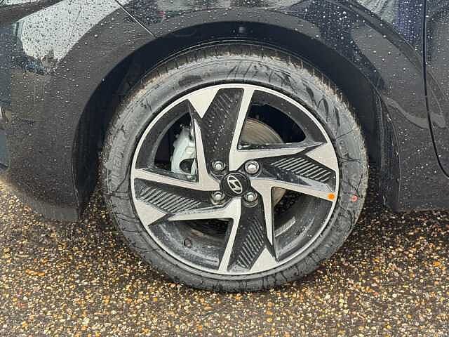 Hyundai i10 1.2 [79] Premium 5dr [Nav]