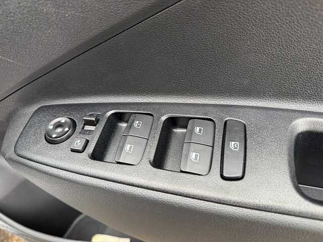 Hyundai i10 1.2 [79] Premium 5dr [Nav]