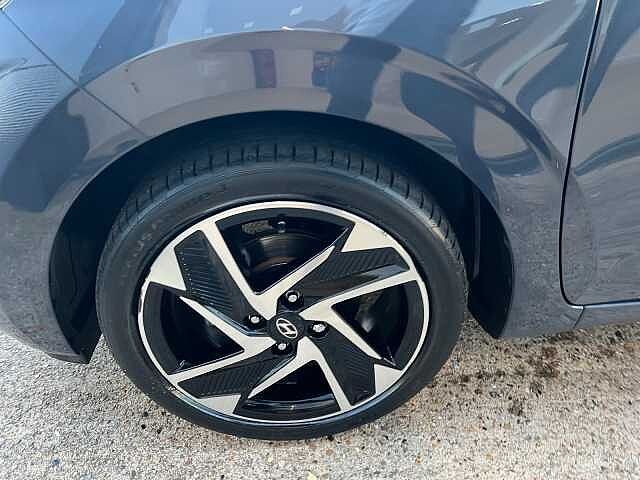 Hyundai i10 1.0 MPi Premium 5dr