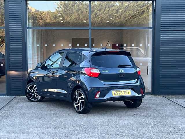 Hyundai i10 1.0 MPi Premium 5dr