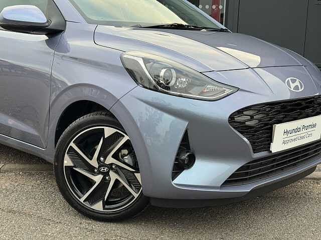 Hyundai i10 1.2 [79] Premium 5dr [Nav]