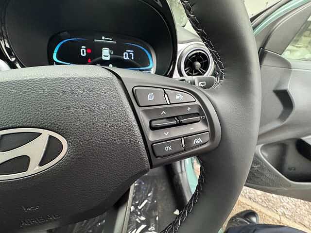Hyundai i10 1.2 [79] Premium 5dr [Nav]