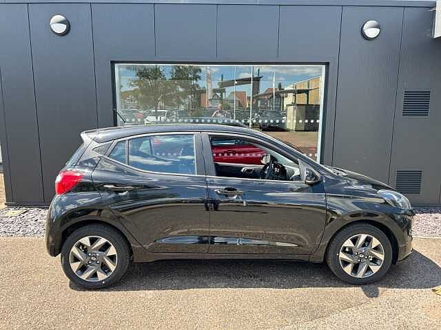 Hyundai I10 1.0 [63] Advance 5dr [Nav] Phantom Black