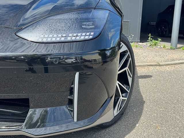 Hyundai IONIQ 6 168kW Premium 77kWh 4dr Auto Abyss Black Prl