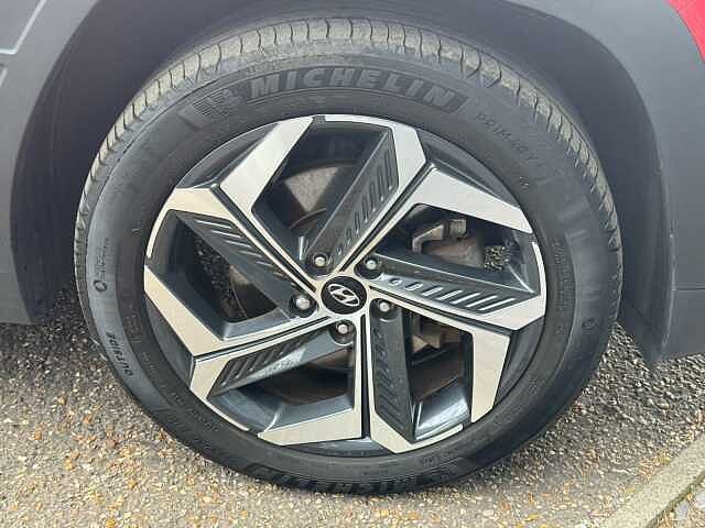 Hyundai TUCSON 1.6 TGDi Hybrid 230 Ultimate 5dr 2WD Auto Red